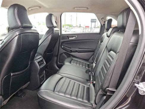 Used 2022 Ford Edge SEL image 12
