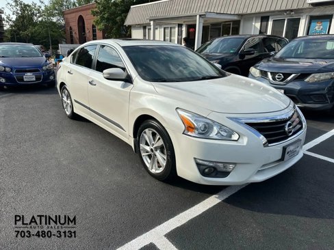 Used 2015 Nissan Altima 2.5 SL w/ Technology Package image 4
