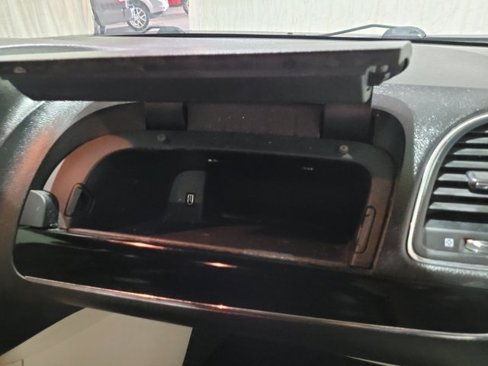 Used 2017 Dodge Grand Caravan SXT image 55