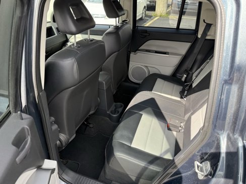 Used 2007 Jeep Compass Limited image 6
