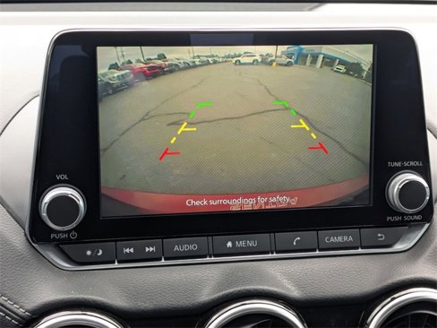 Used 2022 Nissan Sentra SV image 24