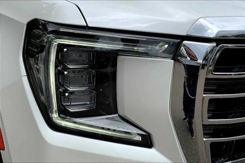 Used 2021 GMC Yukon XL SLT w/ SLT Premium Package image 25