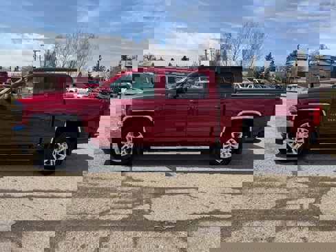 Used 2018 Chevrolet Silverado 1500 LT w/ All Star Edition image 4
