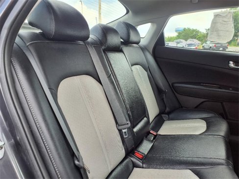 Used 2019 Kia Optima EX image 11