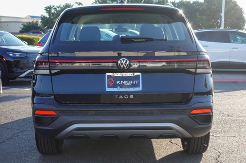 New 2025 Volkswagen Taos S image 8