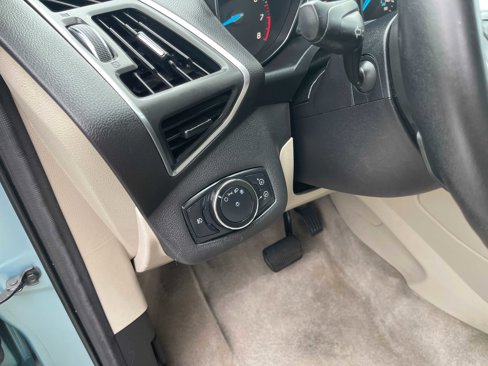 Used 2013 Ford Escape SEL image 20