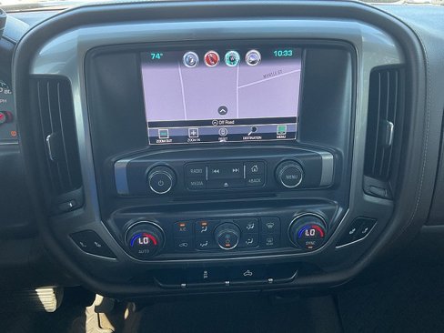 Used 2018 Chevrolet Silverado 1500 LTZ image 17