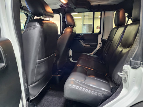 Used 2018 Jeep Wrangler Unlimited Sport S image 19