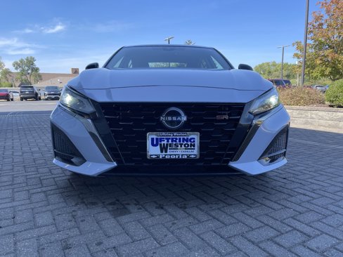 Used 2023 Nissan Altima 2.5 SR image 9