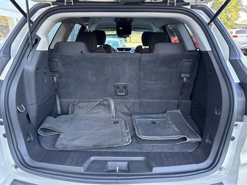 Used 2016 Chevrolet Traverse LT image 13