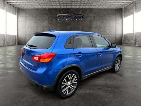 Used 2017 Mitsubishi Outlander Sport SE image 3
