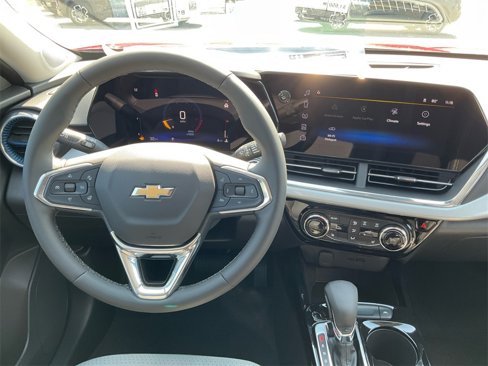 New 2026 Chevrolet Trax LT w/ Driver Confidence Package image 17