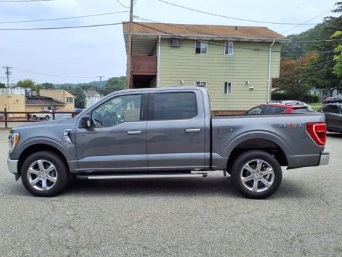 Certified 2022 Ford F150 XLT w/ Equipment Group 302A High image 4