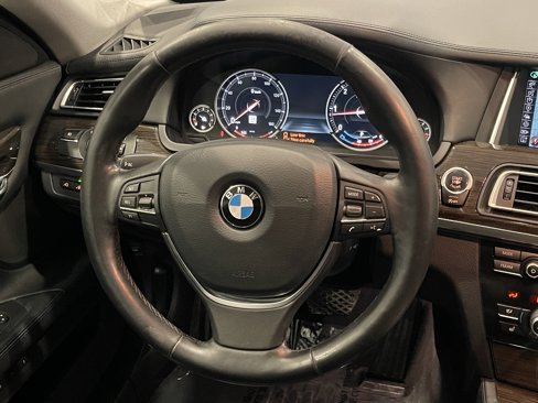 Used 2015 BMW 740Ld xDrive image 20