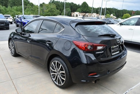 Used 2017 MAZDA MAZDA3 Touring image 14