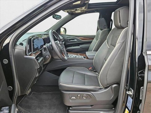 Certified 2024 Cadillac Escalade Premium Luxury image 19