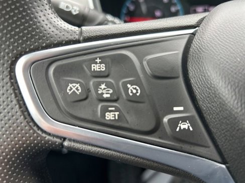 Used 2022 Chevrolet Equinox LS image 16
