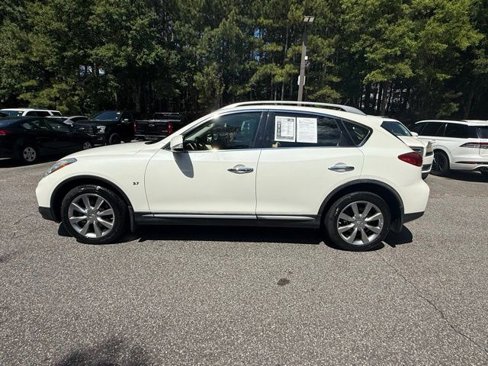 Used 2016 INFINITI QX50 AWD image 3