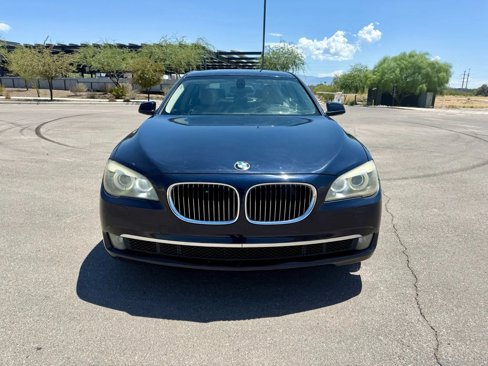 Used 2012 BMW 740Li image 2