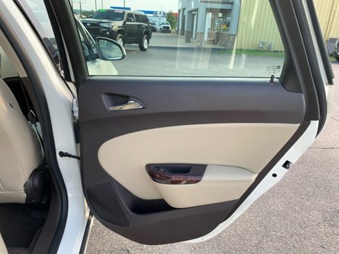 Used 2016 Buick Verano Convenience w/ Experience Buick Package image 15