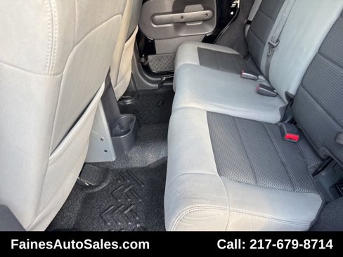Used 2010 Jeep Wrangler Unlimited Sport image 43
