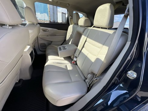 Used 2018 Nissan Murano Platinum image 26