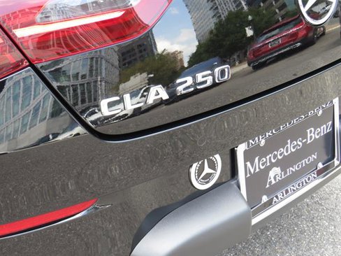 Used 2025 Mercedes-Benz CLA 250 4MATIC image 30