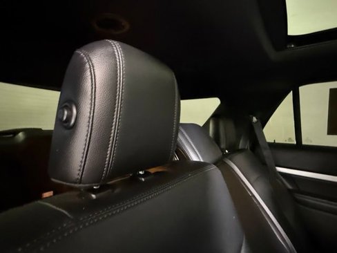 Used 2017 Ford Explorer XLT w/ Equipment Group 202A image 28