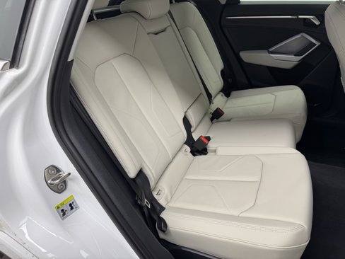 Used 2022 Audi Q3 2.0T Premium image 63