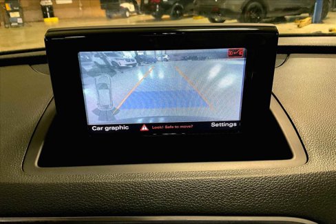 Used 2018 Audi Q3 2.0T Premium w/ Convenience Package image 26