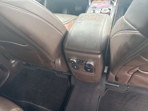Used 2022 Ford Explorer King Ranch image 11
