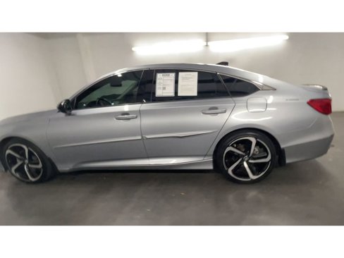 Used 2021 Honda Accord Sport Special Edition image 6