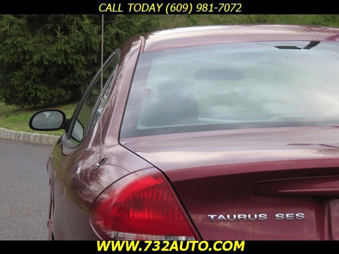 Used 2004 Ford Taurus SES image 20