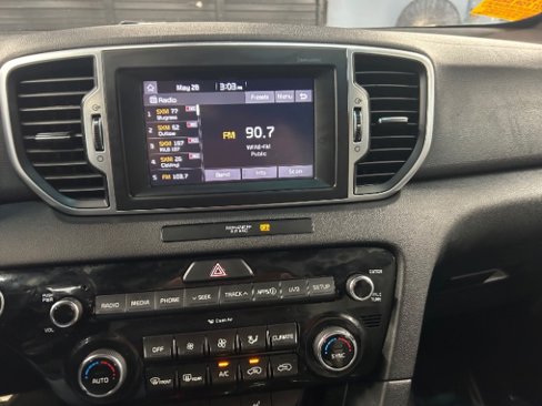 Used 2018 Kia Sportage EX w/ EX Sport Appearance Package image 15