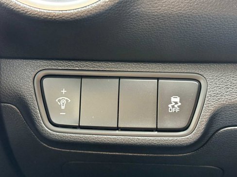 Used 2024 Kia Forte LXS image 28