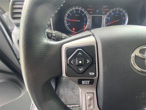 Used 2016 Toyota 4Runner Limited image 32