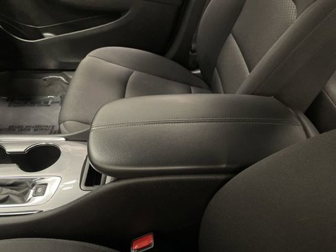 Used 2024 Chevrolet Malibu LT image 19