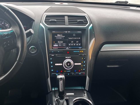 Used 2016 Ford Explorer Sport w/ Equipment Group 401A image 16