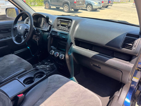 Used 2004 Honda CR-V EX image 25