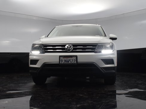 Used 2021 Volkswagen Tiguan SEL image 19