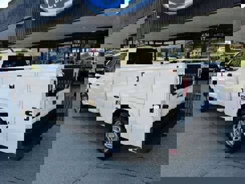 Used 2019 Ford F250 XL w/ XL Value Package image 3