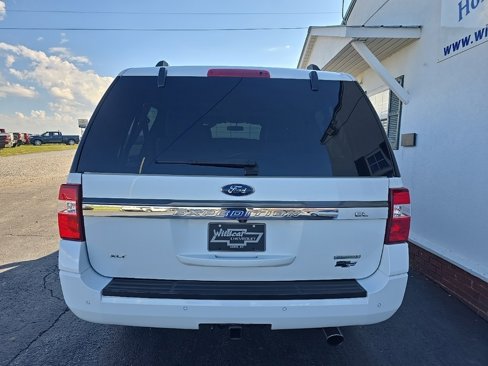 Used 2017 Ford Expedition EL XLT w/ Equipment Group 202A image 7