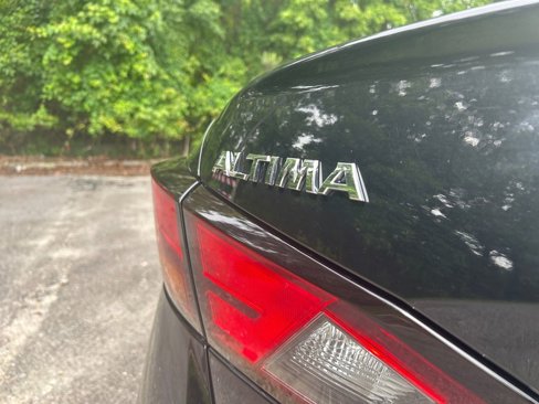 Used 2022 Nissan Altima 2.5 SV image 8