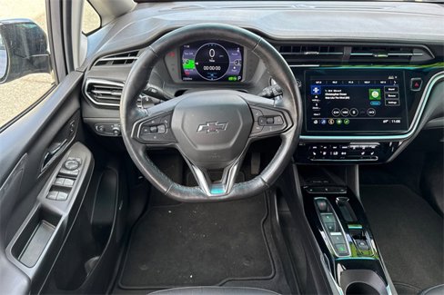 Used 2022 Chevrolet Bolt LT w/ Infotainment Package image 14