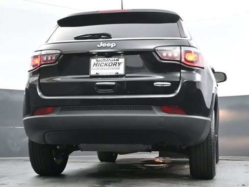 Used 2019 Jeep Compass Latitude w/ Popular Equipment Group image 43