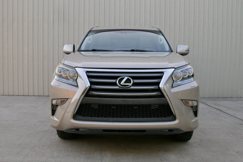 Used 2015 Lexus GX 460 w/ Premium Package image 3