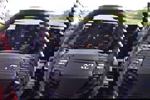 New 2025 Kia K4 LXS image 22