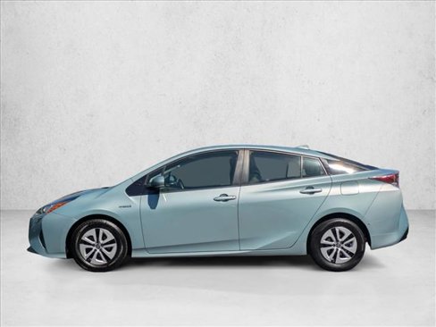 Used 2017 Toyota Prius Two w/ Prius Two Safety Plus Package image 9