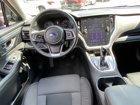 Used 2022 Subaru Outback Premium image 2