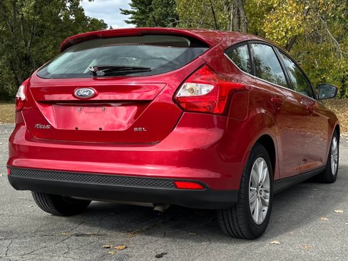 Used 2012 Ford Focus SEL w/ SEL/Titanium Winter Pkg image 10
